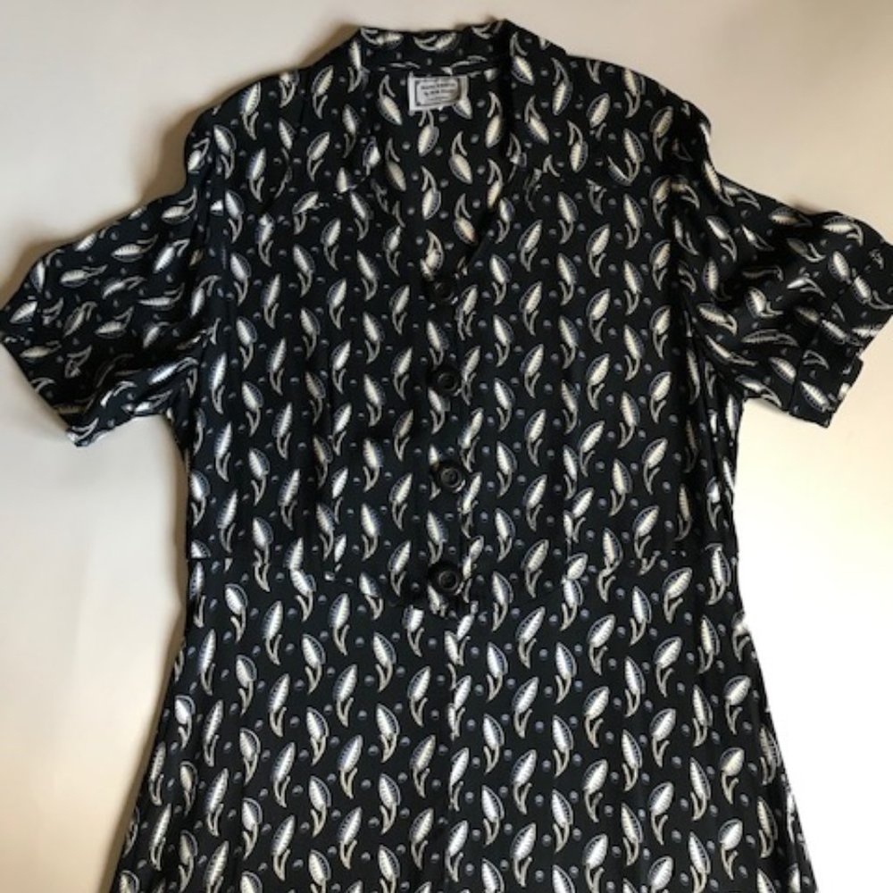 Vintage inspired rayon crepe print 1990's midi shirt dress M